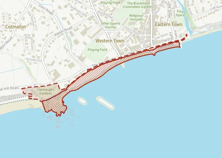 Map of Sidmouth beach: the stretch where dogs are banned 1 May to 30 September is hatched in brick, and jacob’s ladder and the esplanade to the ham and the esplanade, where dogs must be on a lead all year, has a dashed brick edge. Beaches we have not placed an order on are outlined in grey dots, and say nothing about dogs.