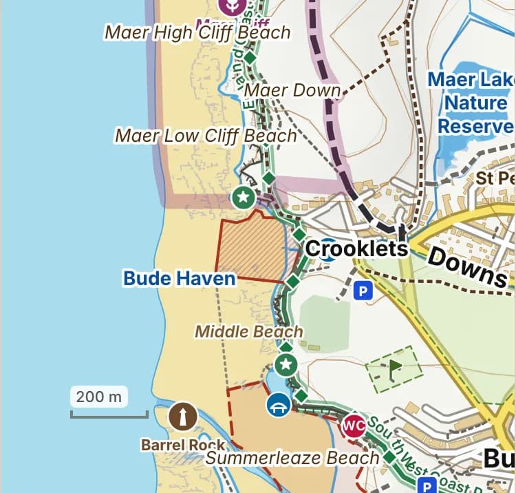 Map of Crooklets Beach: the stretch where dogs are banned 15 May to 30 September is hatched in brick. Beaches we have not placed an order on are outlined in grey dots, and say nothing about dogs.