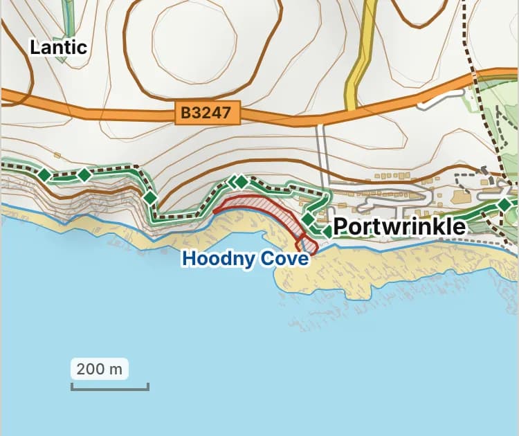 Map of Hoodny Beach: the stretch where dogs are banned 1 July to 31 August is hatched in brick.