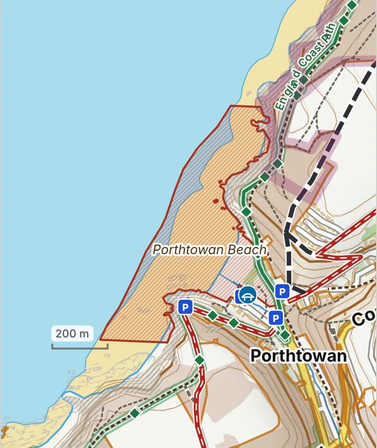 Map of Porthtowan Beach: the stretch where dogs are banned 15 May to 30 September is hatched in brick.